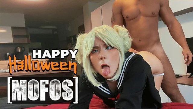 MOFOS - Permet de cosplayer pour Halloween ! 