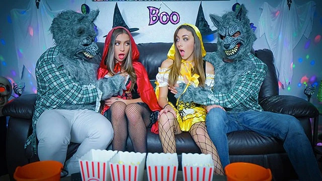 Les belles-filles en costumes Dani Blu et Bailey Base frappent leurs beaux-pères à Halloween - DaughterSwap